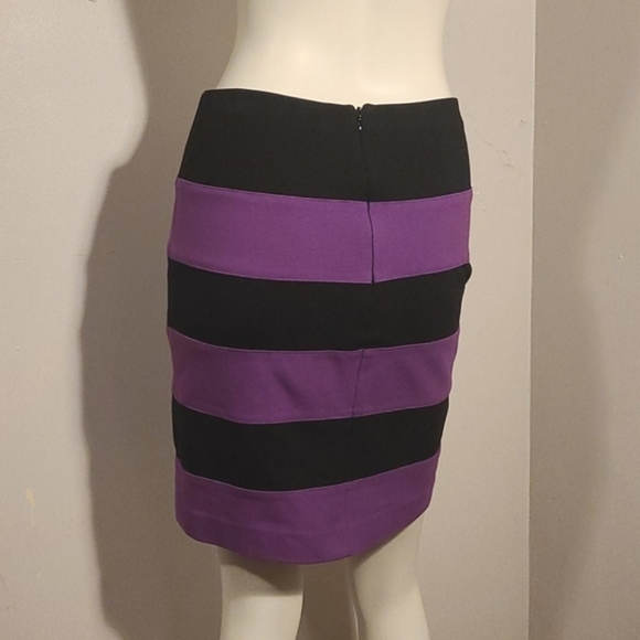 Ann Taylor Purple and Black Striped Pencil Skirt - Picture 4 of 7